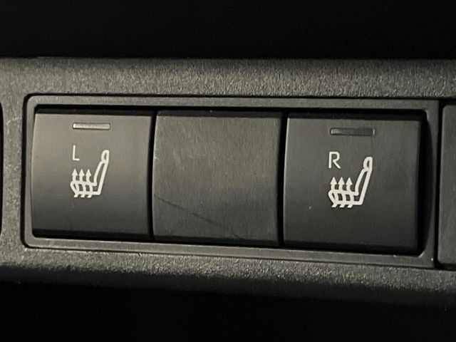 TOYOTA YARIS CROSS HYBRID 2025