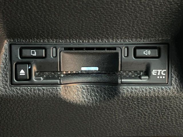 TOYOTA YARIS CROSS HYBRID 2025