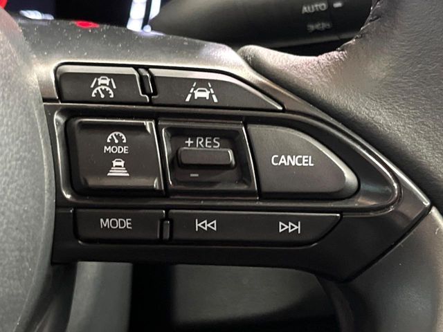 TOYOTA YARIS CROSS 2025