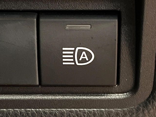 TOYOTA YARIS CROSS 2025