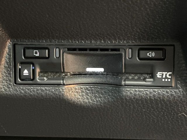 TOYOTA YARIS CROSS 2025