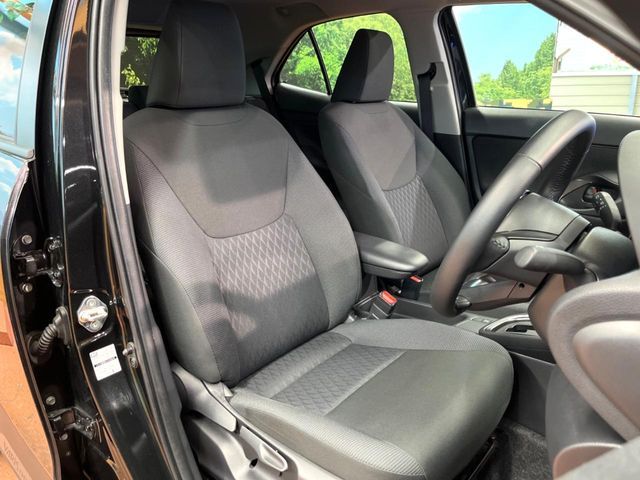 TOYOTA YARIS CROSS 2025