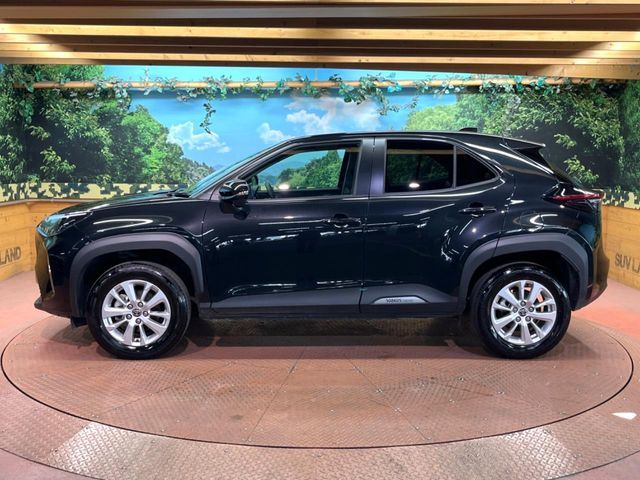 TOYOTA YARIS CROSS 2025