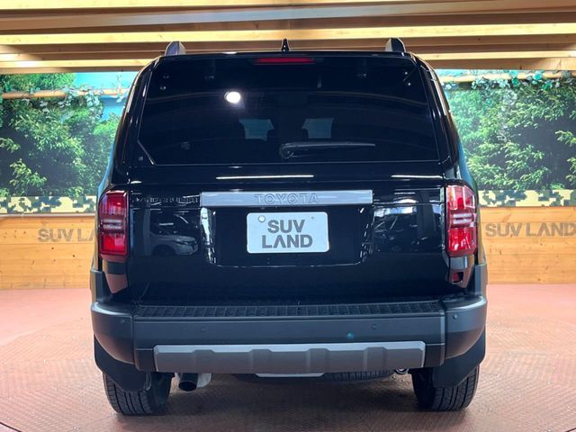 TOYOTA LANDCRUISER 250 2024