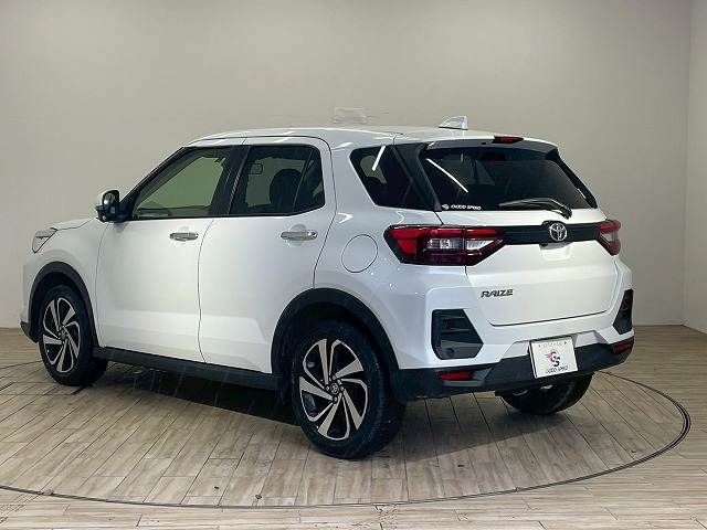 TOYOTA RAIZE 2024
