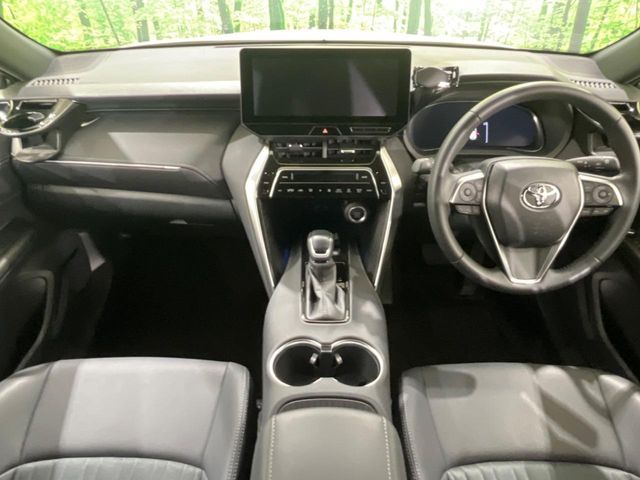 TOYOTA HARRIER 2WD 2024