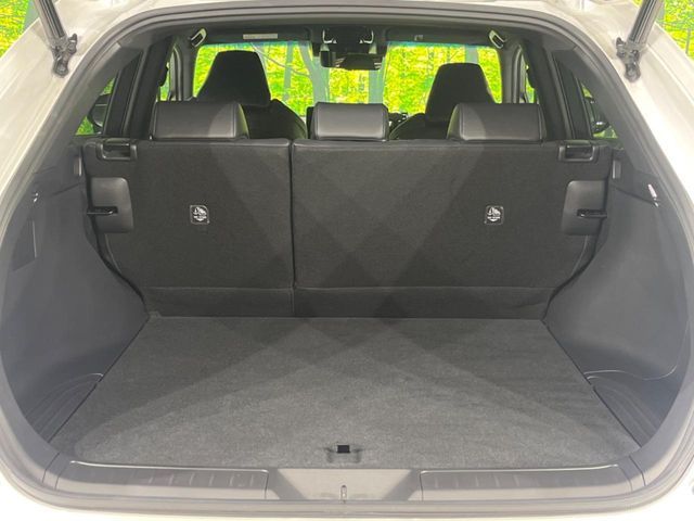 TOYOTA HARRIER 2WD 2024