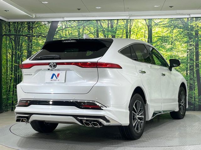 TOYOTA HARRIER 2WD 2024