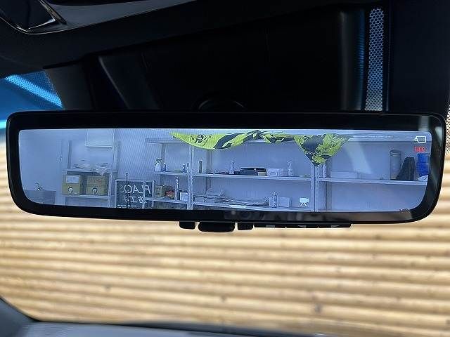 TOYOTA HARRIER 2WD 2024