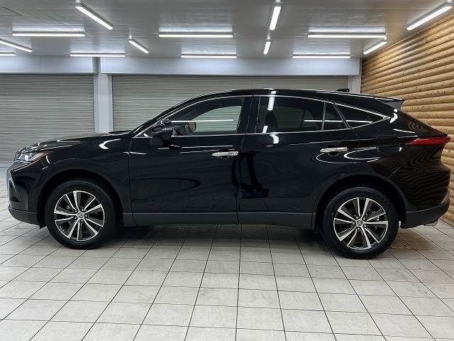 TOYOTA HARRIER 2WD 2024