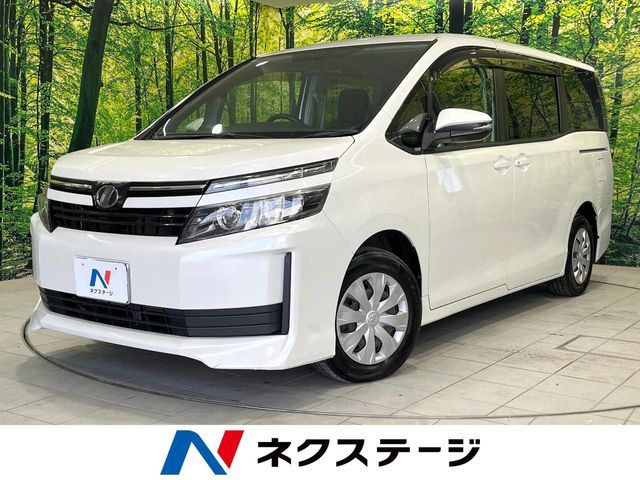 TOYOTA VOXY 2015