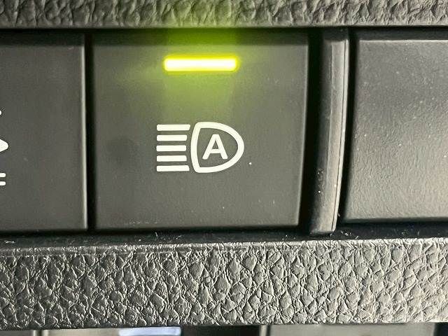 TOYOTA HARRIER 2WD 2024