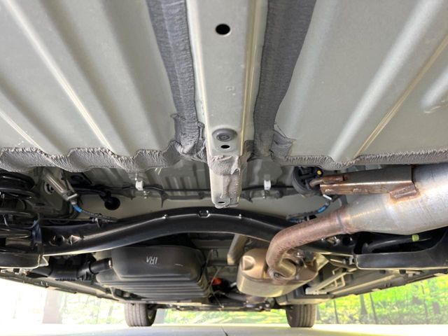 TOYOTA VOXY HYBRID 2024