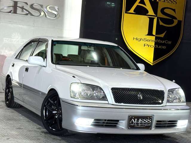 TOYOTA CROWN sedan 2000