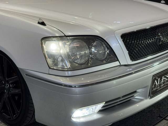 TOYOTA CROWN sedan 2000