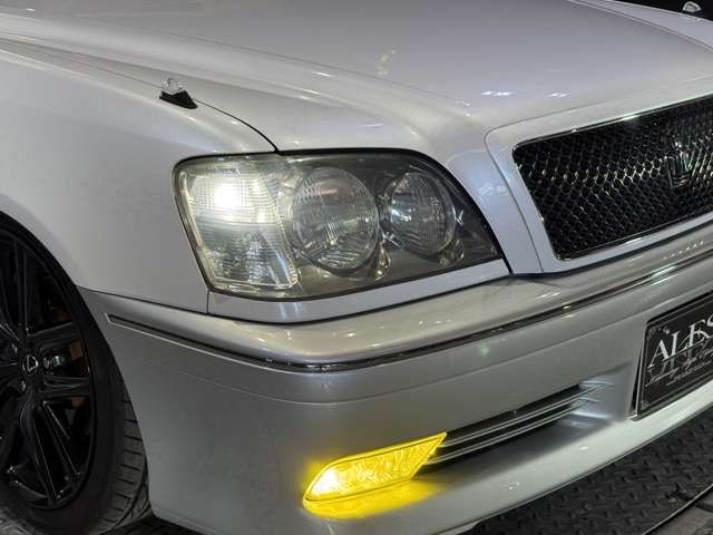 TOYOTA CROWN sedan 2000