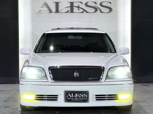 TOYOTA CROWN sedan 2003