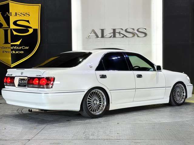 TOYOTA CROWN sedan 2003