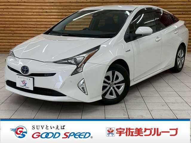 TOYOTA PRIUS 2016