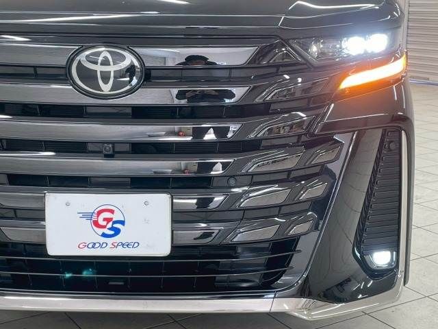 TOYOTA VELLFIRE  HYBRID 2023