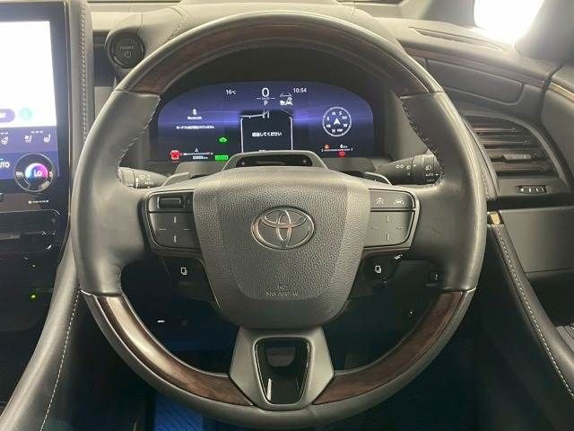 TOYOTA VELLFIRE  HYBRID 2023