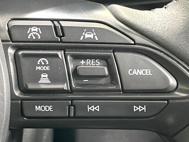 TOYOTA YARIS CROSS HYBRID 2025