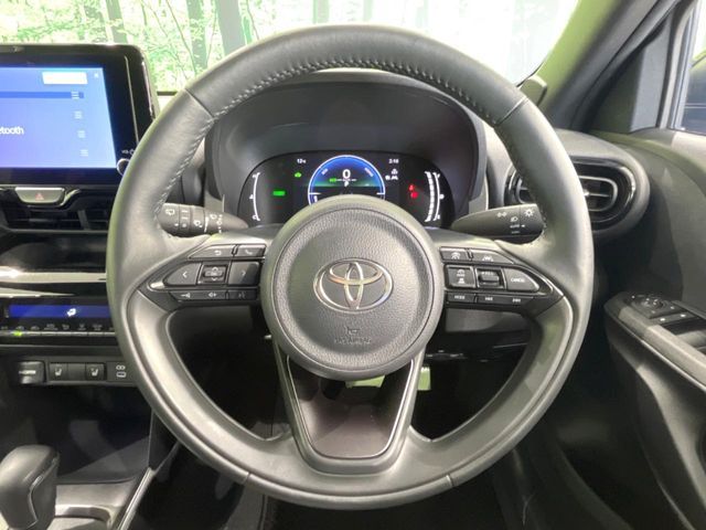 TOYOTA YARIS CROSS HYBRID 2025