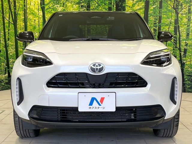 TOYOTA YARIS CROSS HYBRID 2025