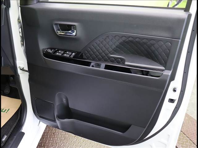 DAIHATSU TANTO CUSTOM 2021