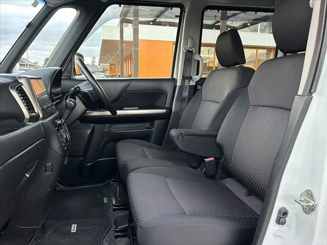 SUZUKI Spacia custom Z 2017