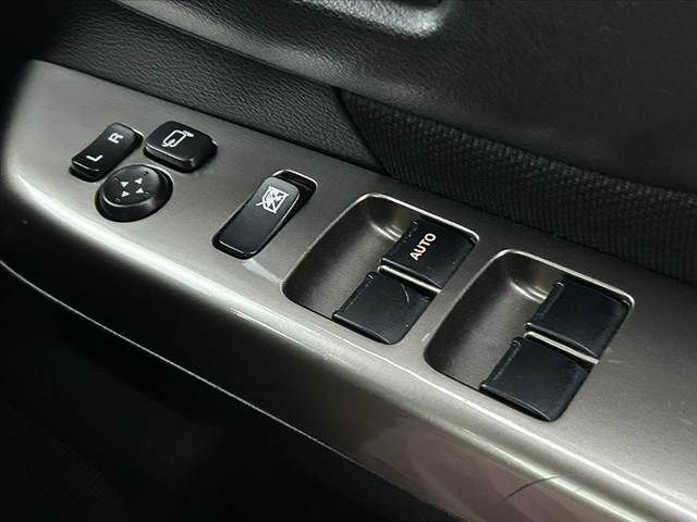 SUZUKI Spacia custom Z 2017