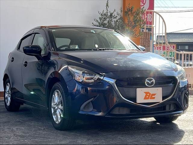 MAZDA DEMIO 2015