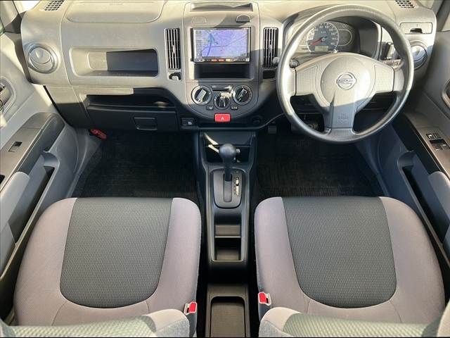 NISSAN NV150 AD 2WD 2017