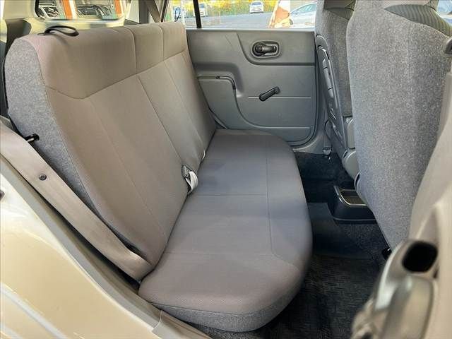 NISSAN NV150 AD 2WD 2017