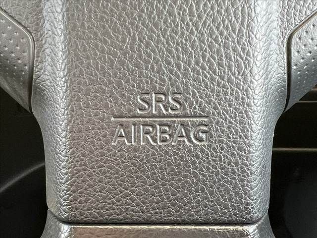 NISSAN NV150 AD 2WD 2017