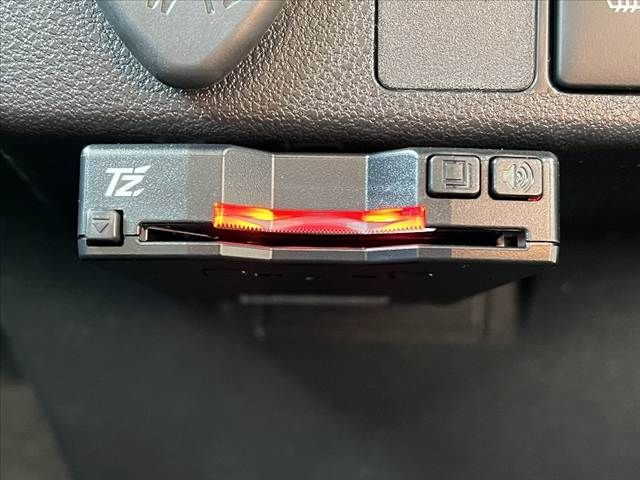 TOYOTA PIXIS EPOCH 2025