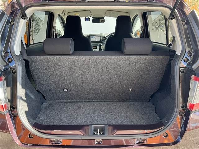 TOYOTA PIXIS EPOCH 2025