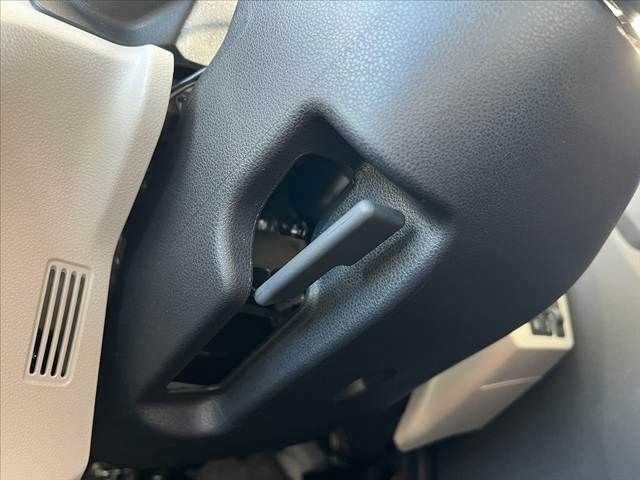 TOYOTA PIXIS EPOCH 2025