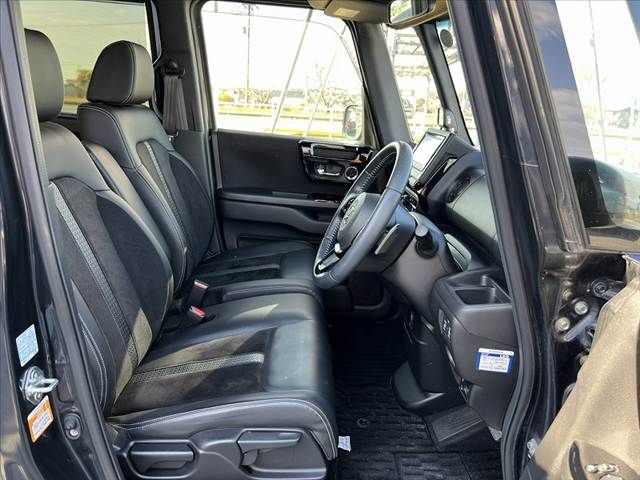 HONDA N BOX CUSTOM 2021