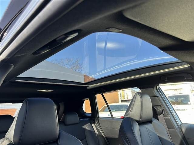 TOYOTA COROLLA CROSS HYBRID 2025