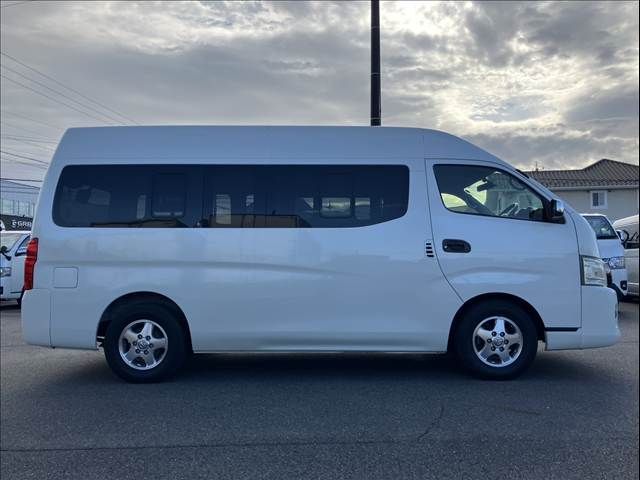 NISSAN NV350 CARAVAN 2014