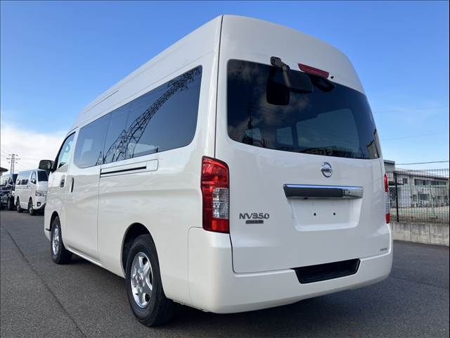 NISSAN NV350 CARAVAN 2014