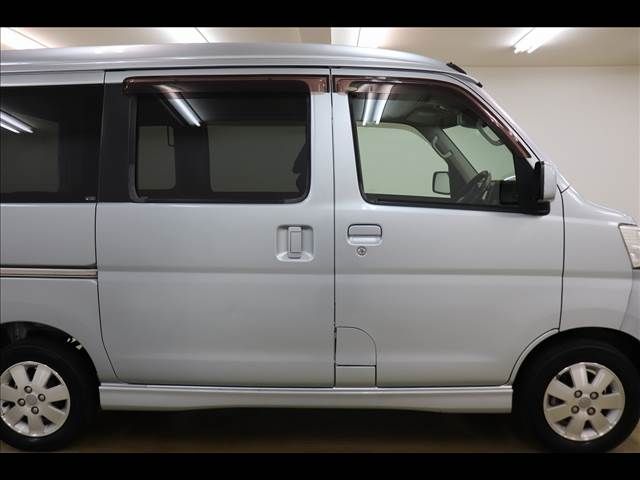 DAIHATSU ATRAI wagon 2019