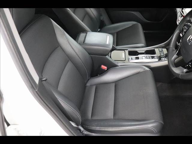 HONDA ACCORD HYBRID 2017