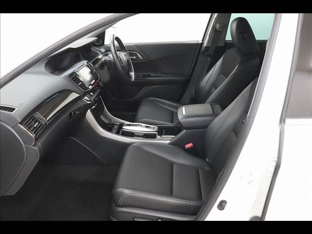 HONDA ACCORD HYBRID 2017