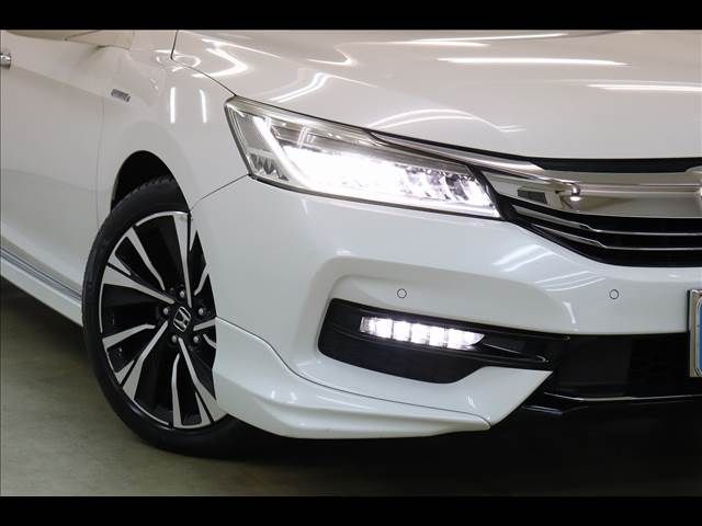HONDA ACCORD HYBRID 2017