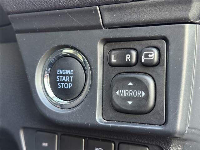 TOYOTA COROLLA FIELDER 2020