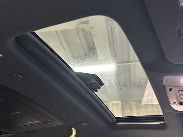 TOYOTA VELLFIRE  HYBRID 4WD 2015