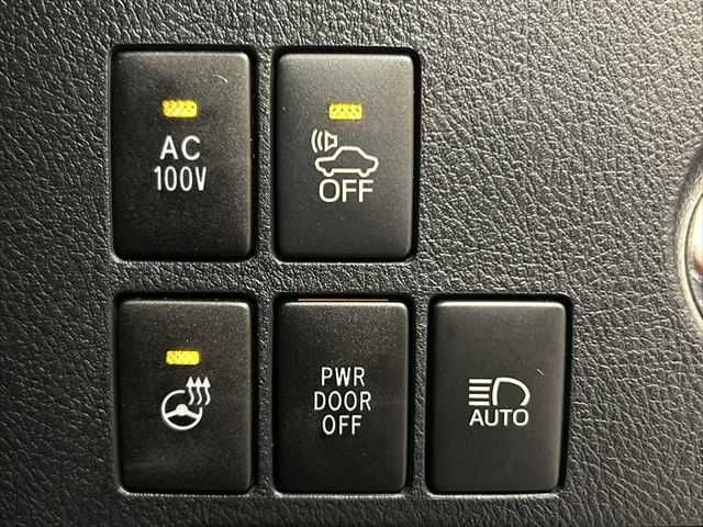 TOYOTA VELLFIRE  HYBRID 4WD 2015