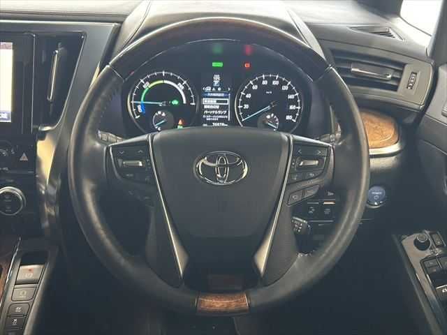 TOYOTA VELLFIRE  HYBRID 4WD 2015